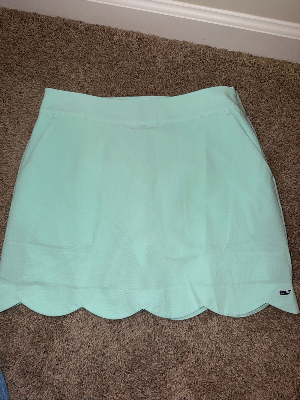 Women’s vineyard vines scalloped skort
